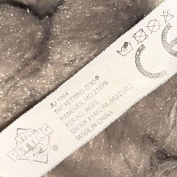 Vintage 1994 The Petting Zoo Gray Big Eyes Soft Plush Stingray Stuffed Animal - Picture 5 of 8